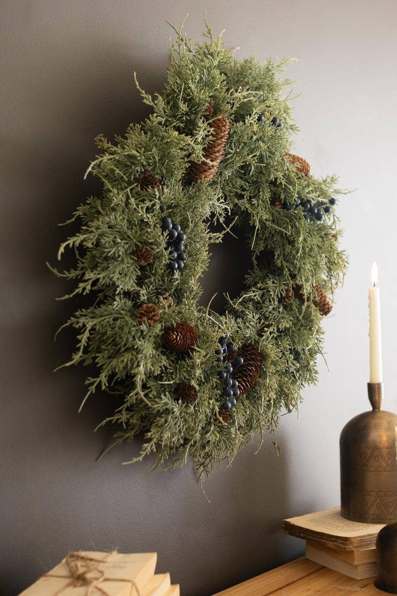Faux Fir Wreath with Berries: 22"