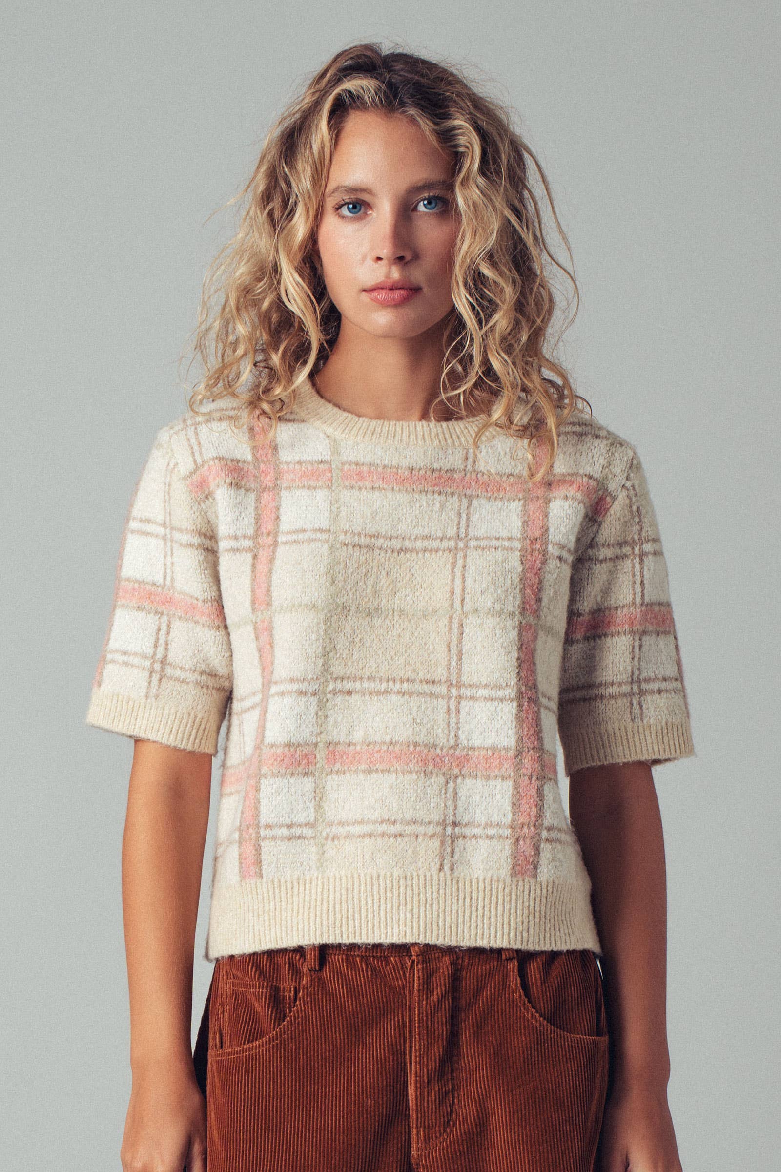 Plaid Short Sleeve Knit Sweater Top