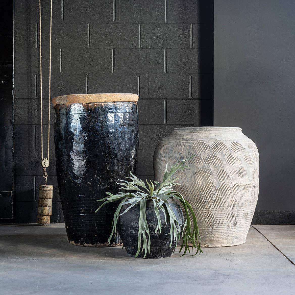 Cunmin Pot: Large