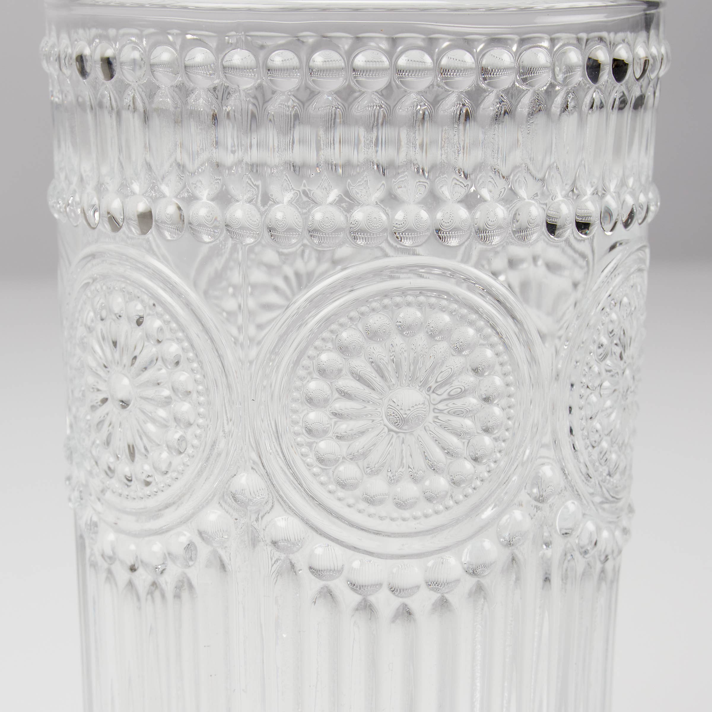 Large Medallion Vintage Drinking Glass