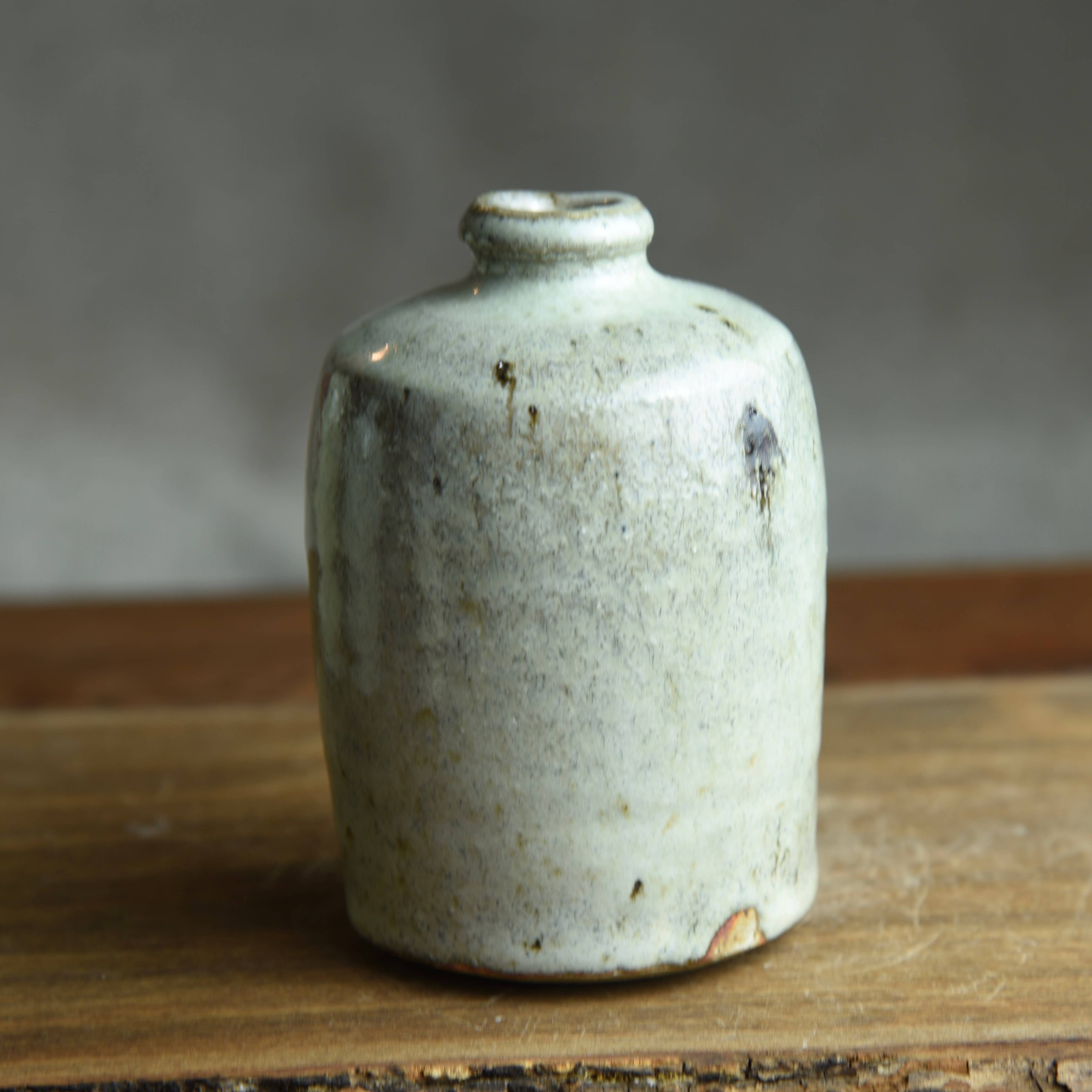 Medium Bud Vase