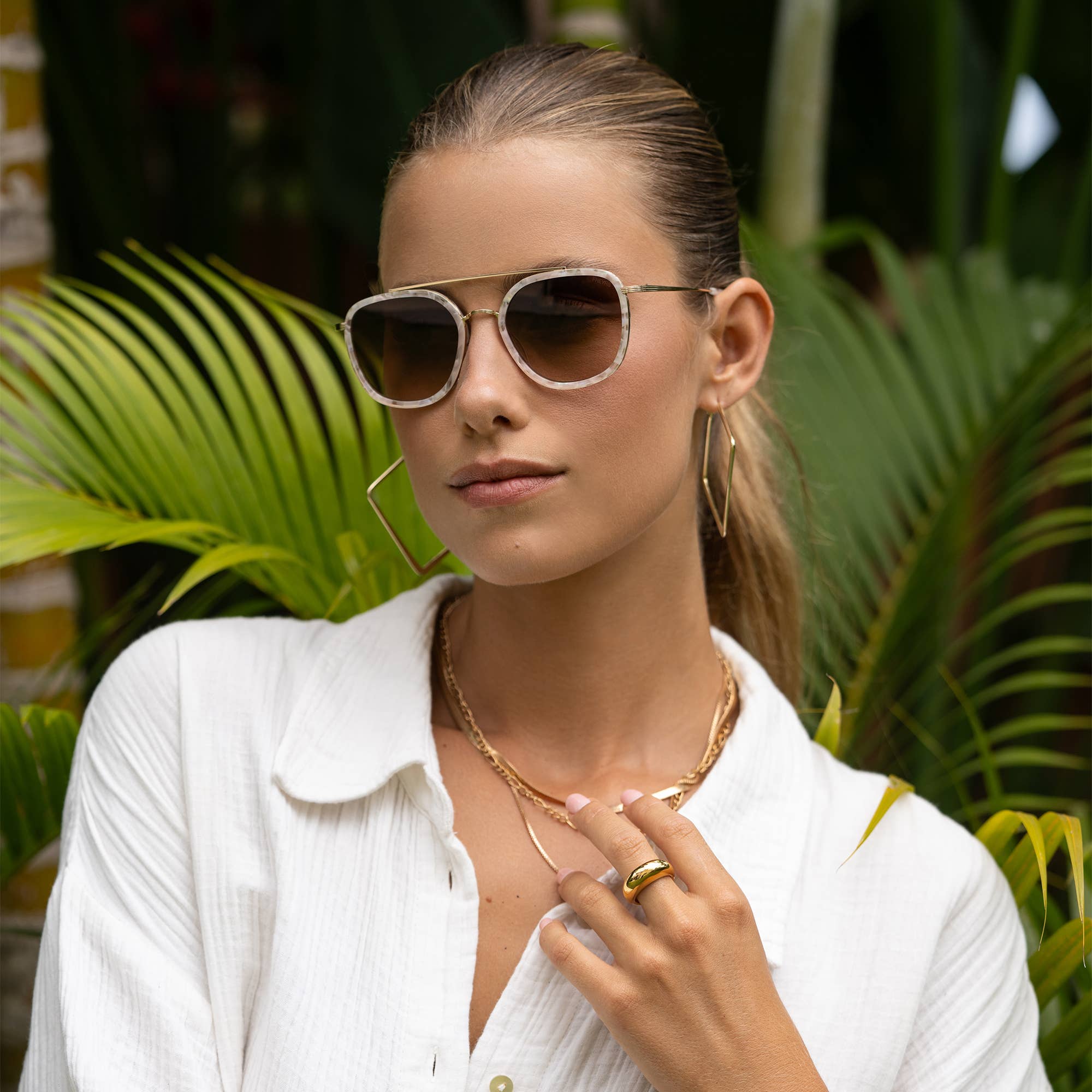 Weston Sunglasses : Light Pink / Brown