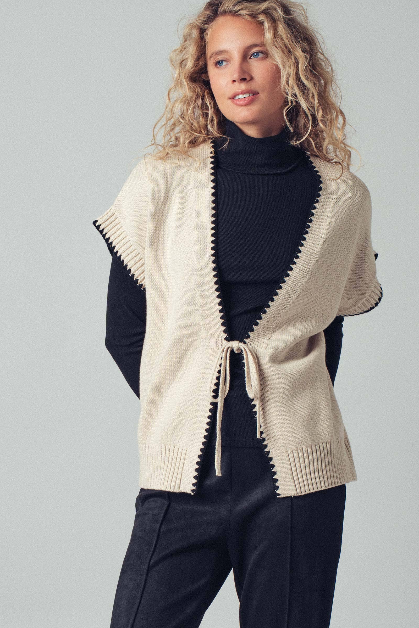 Crochet Trim Tie Front Knit Vest: Ivory