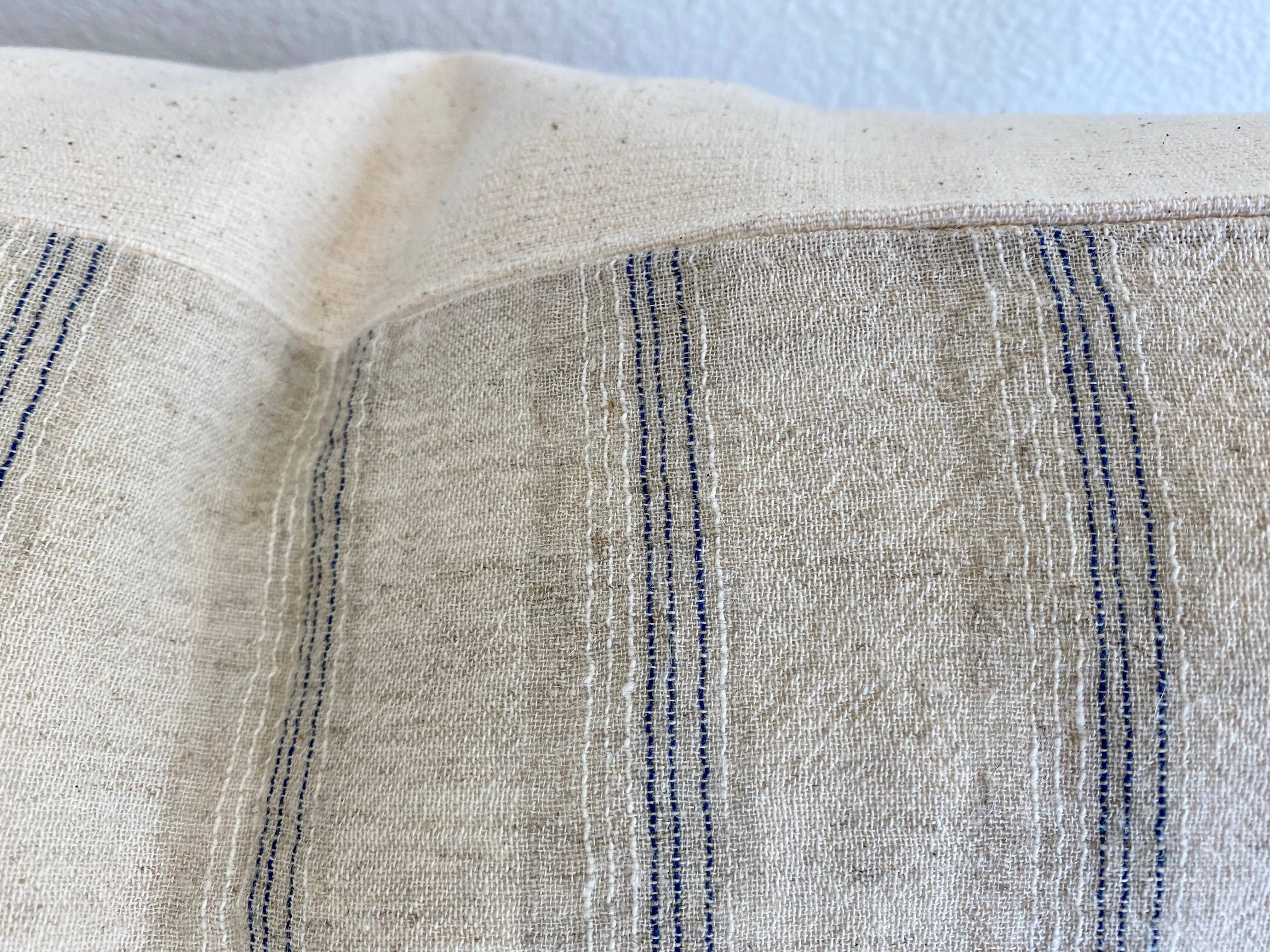 Cora Lumbar Pillow