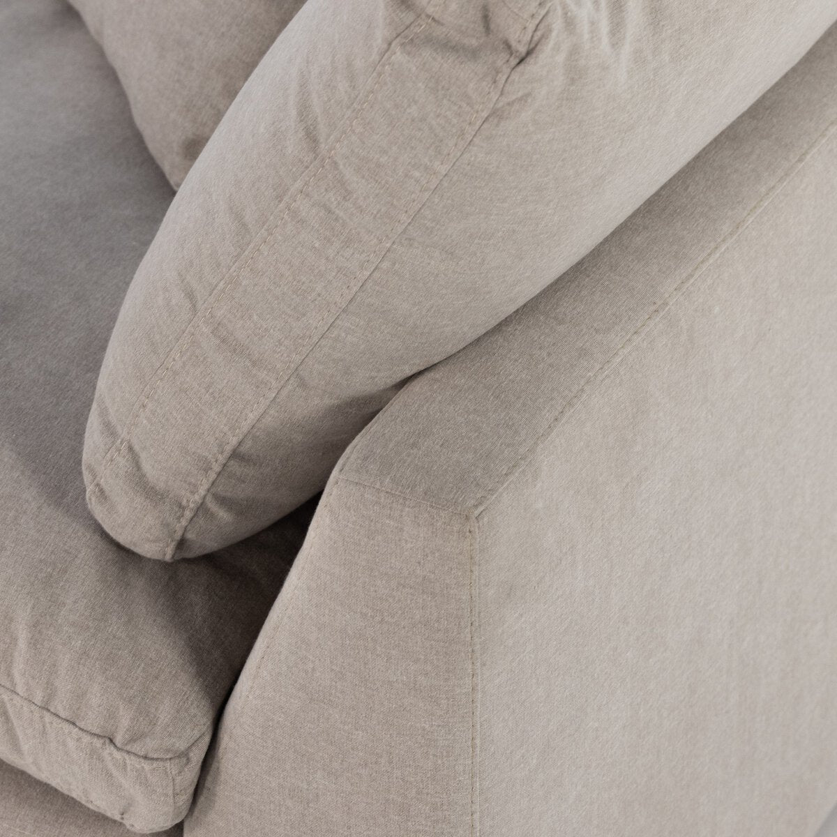 Stevie 2-Piece Sectional