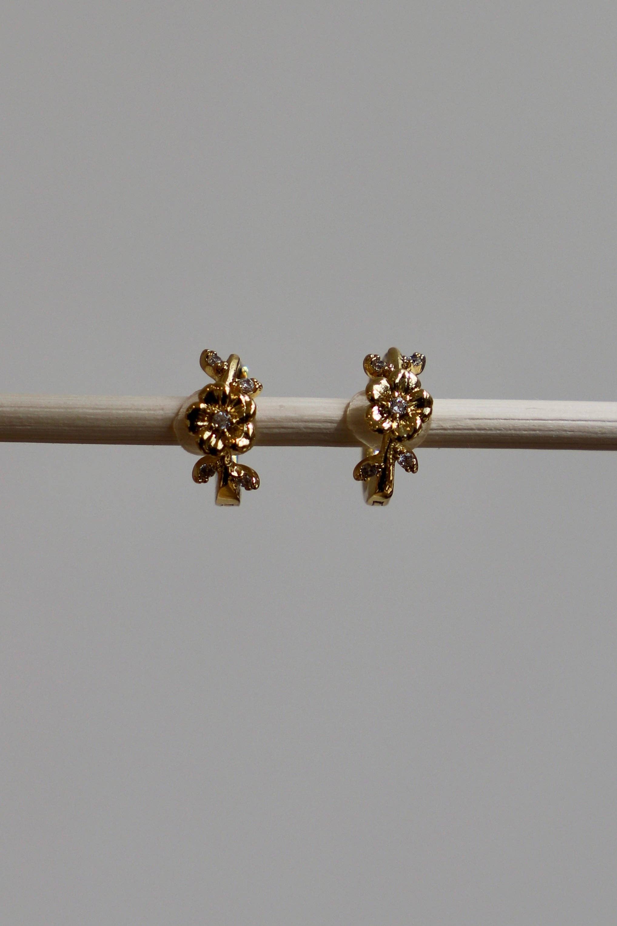 La Fleur Huggie Earrings