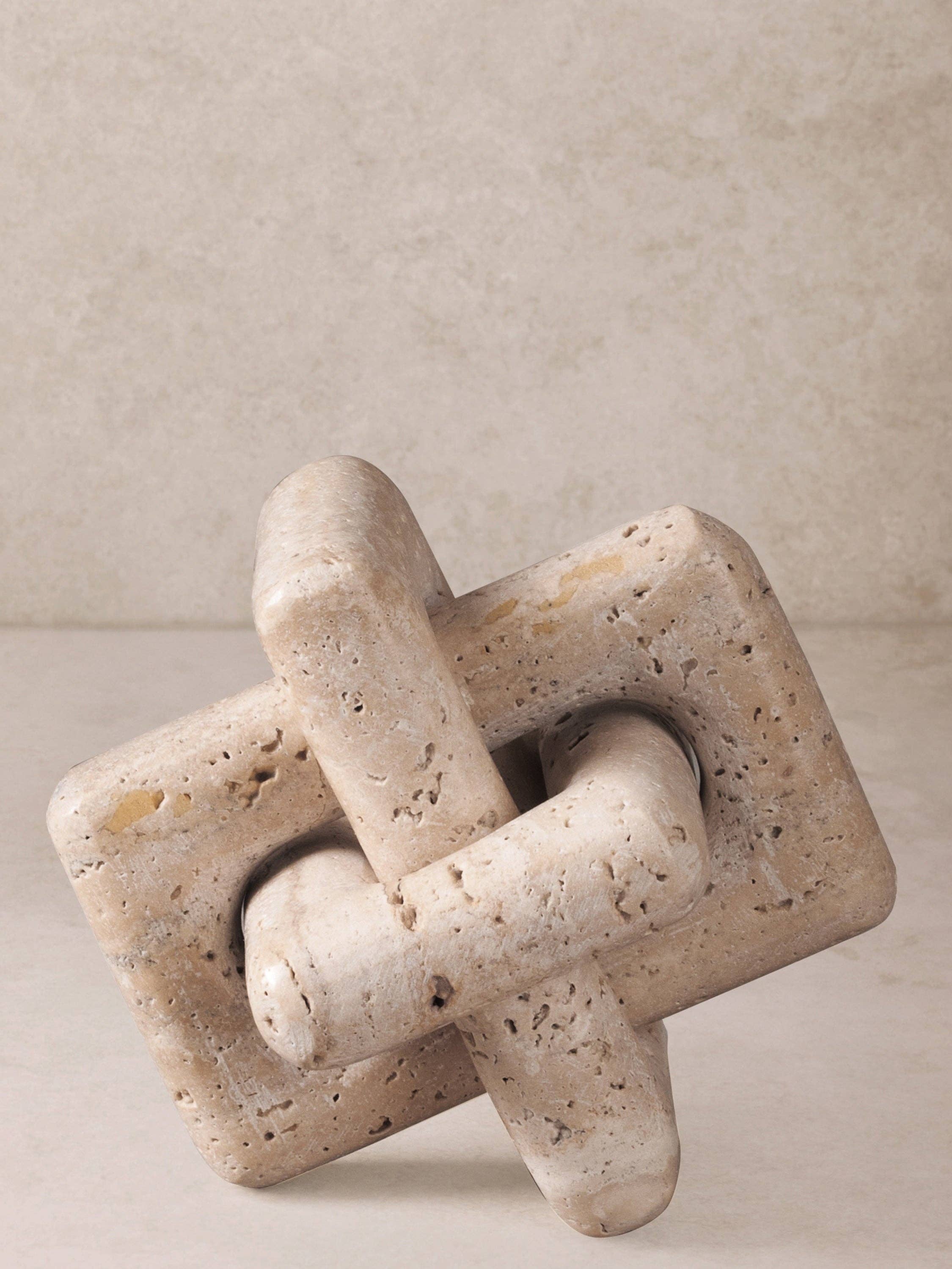 Travertine Knot