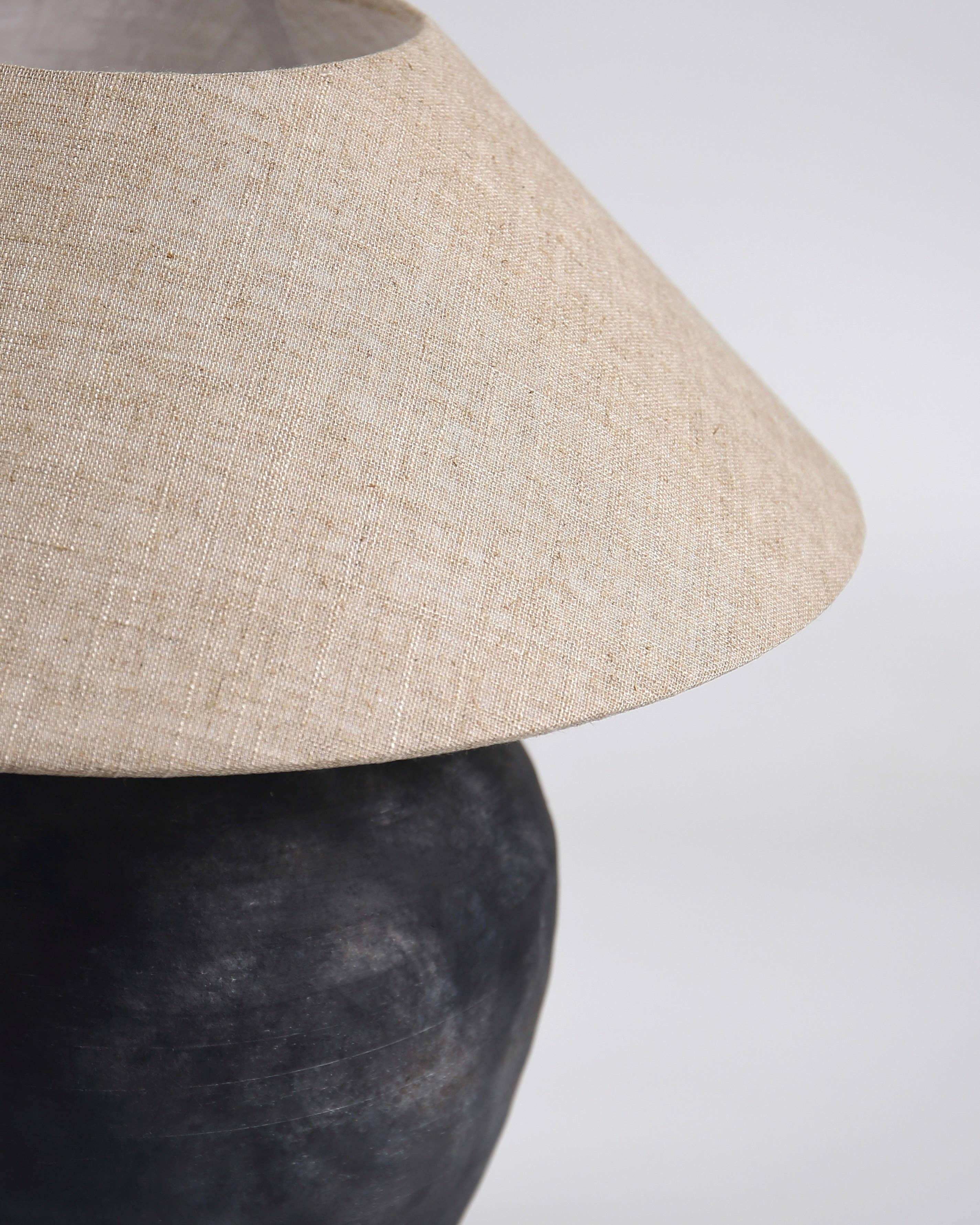 Zarita Minimalist Table Lamp