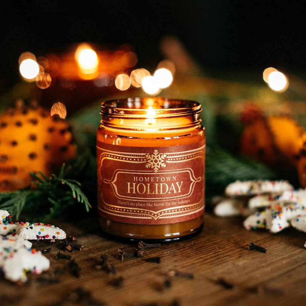 Hometown Holiday Candle: 16 oz