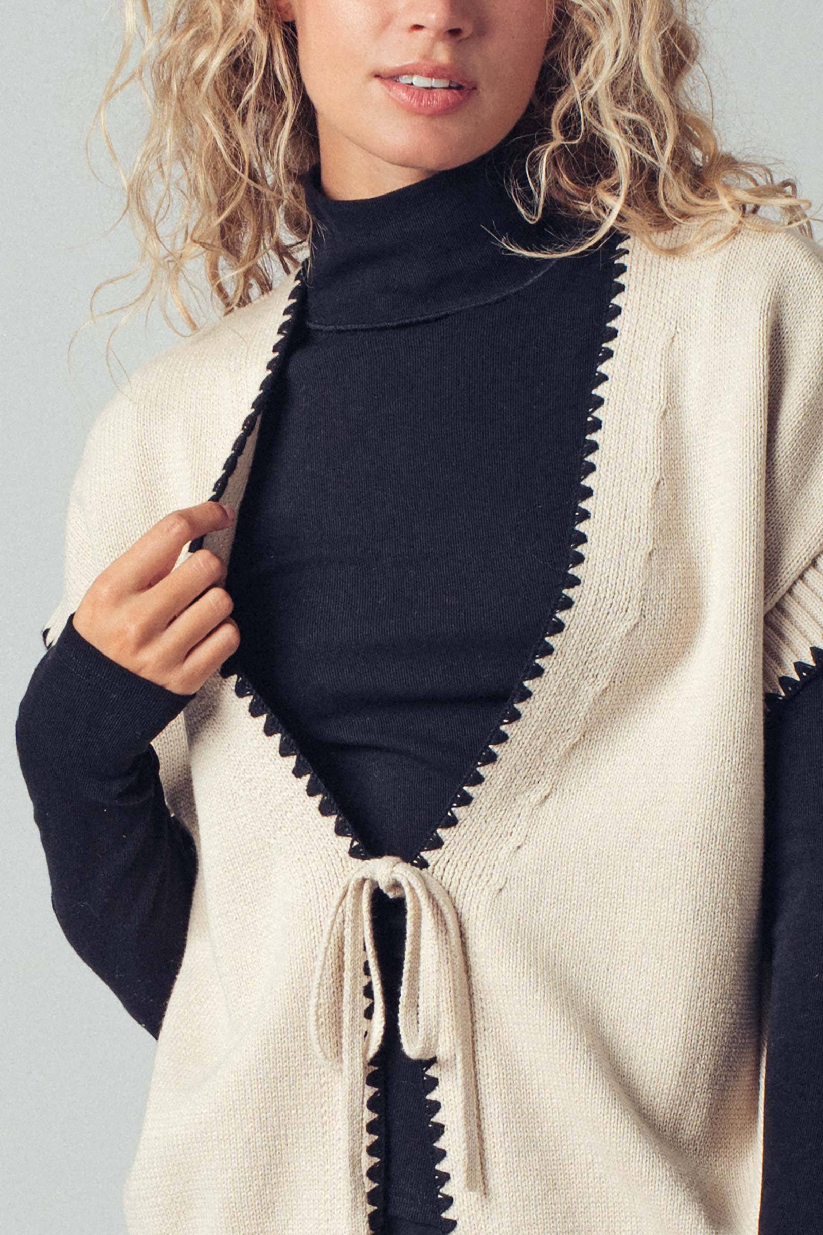 Crochet Trim Tie Front Knit Vest: Ivory