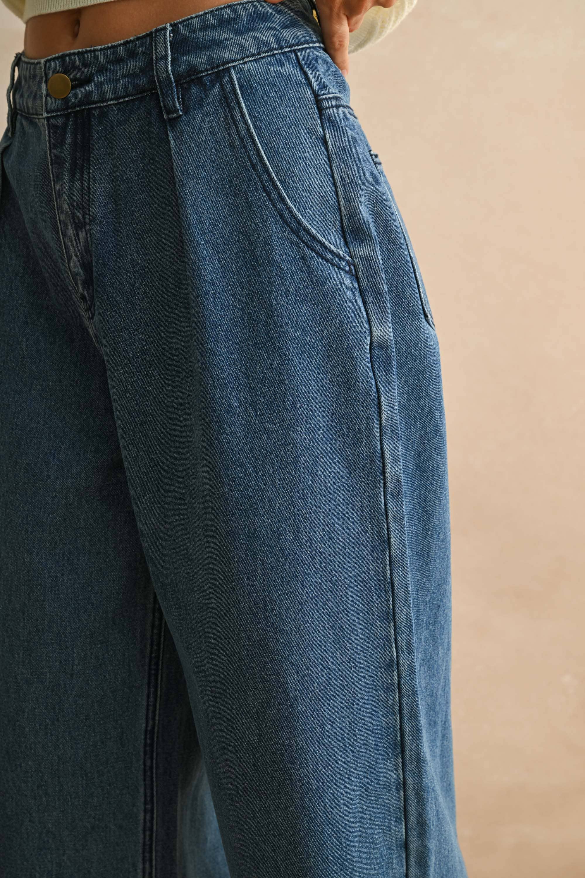 Relaxed Cropped Denim Pants