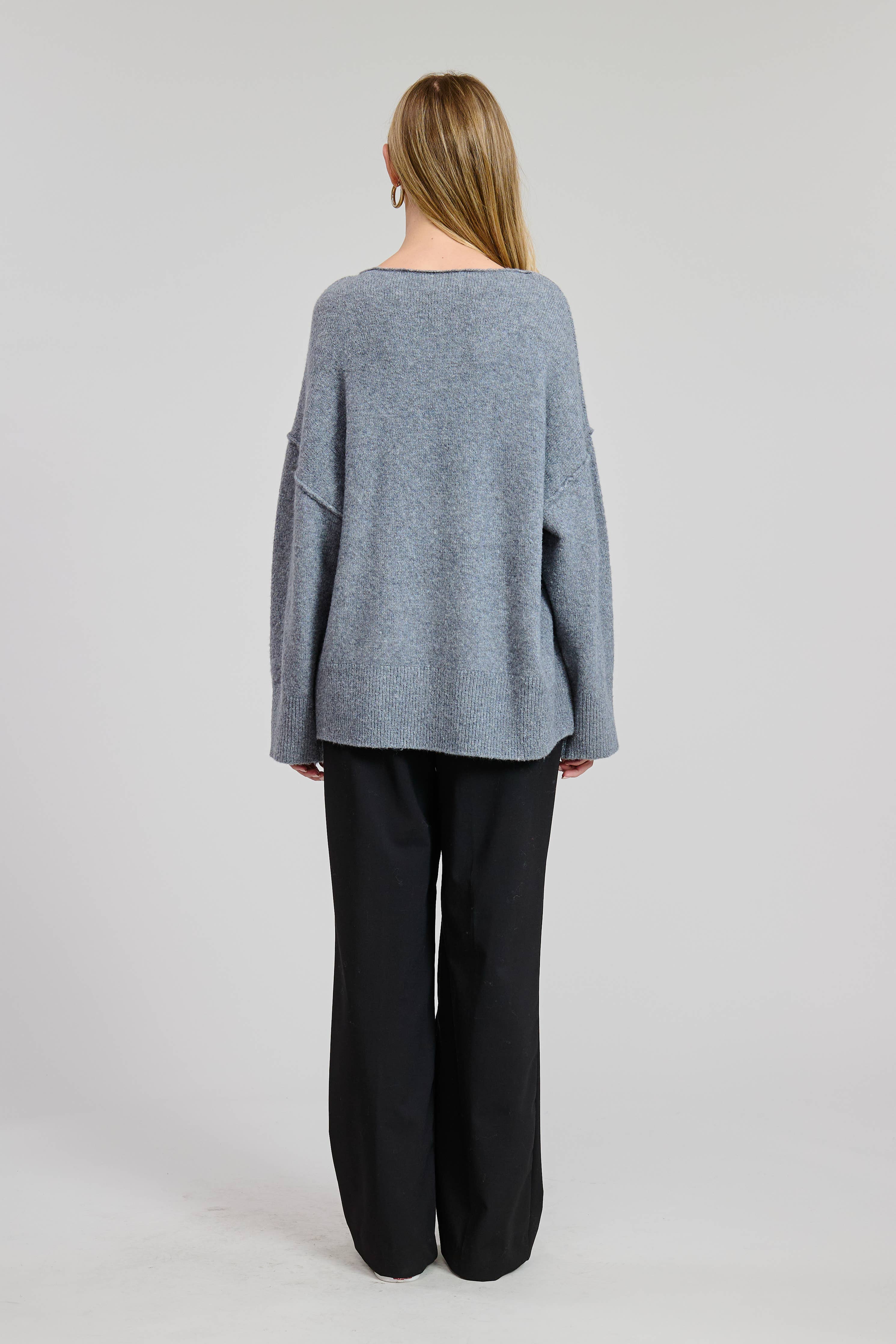 Crewneck Sweater Pullover: Gray