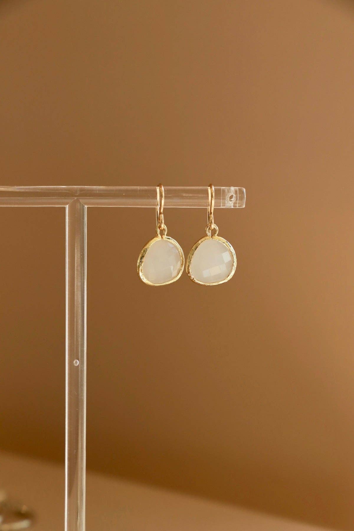 White Smoke Bezel Earrings: Gold
