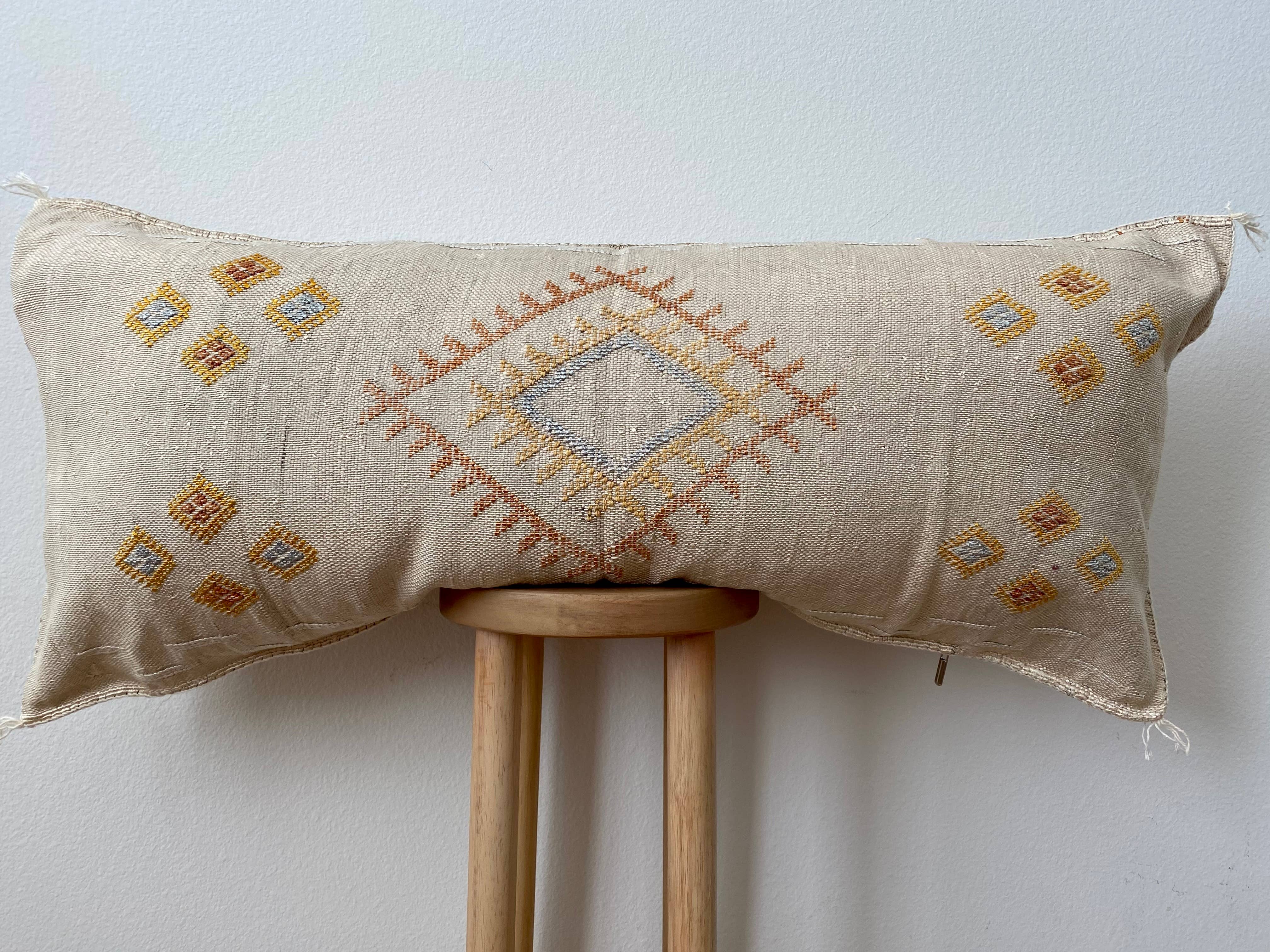 Silk Sabra Cover Lumbar: Stone