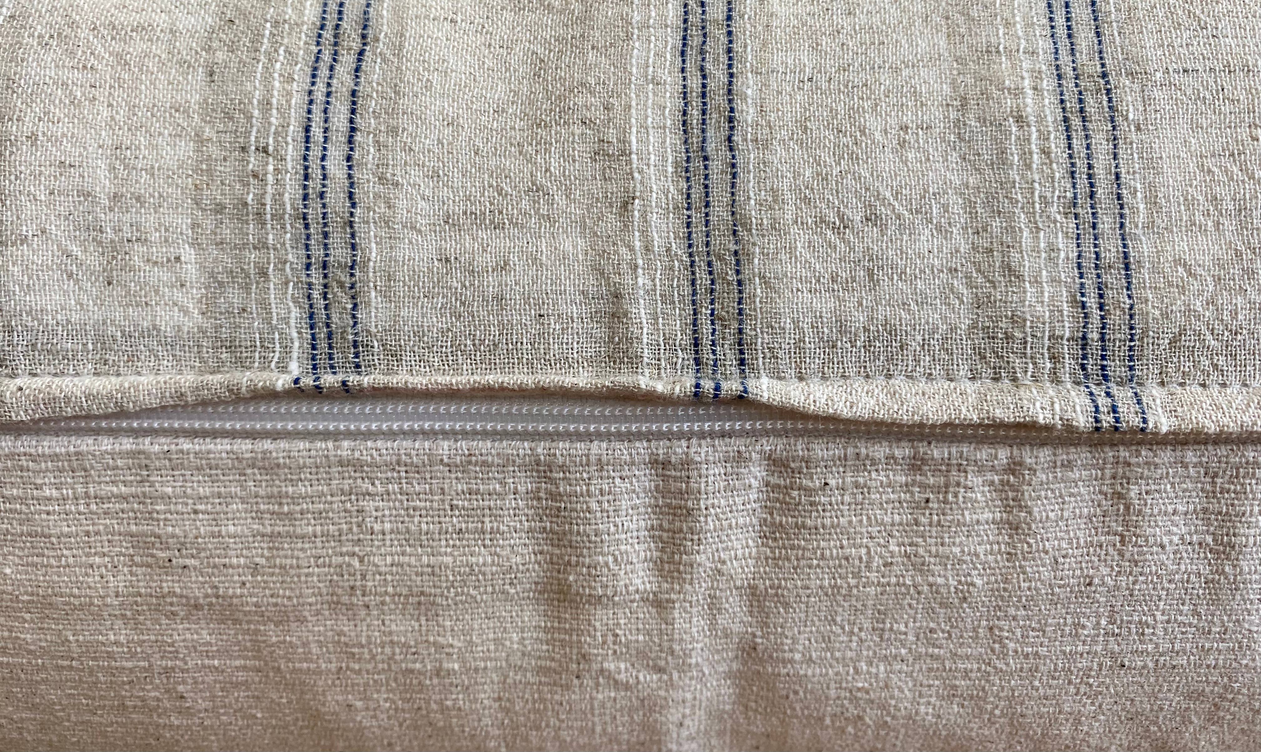 Cora Lumbar Pillow