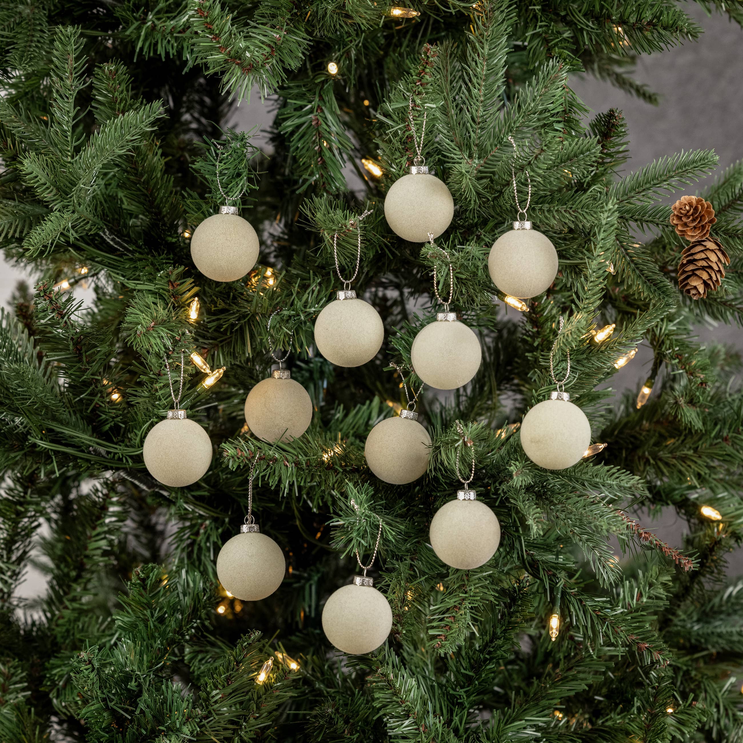 1.75" Oatmeal Flocked Balls