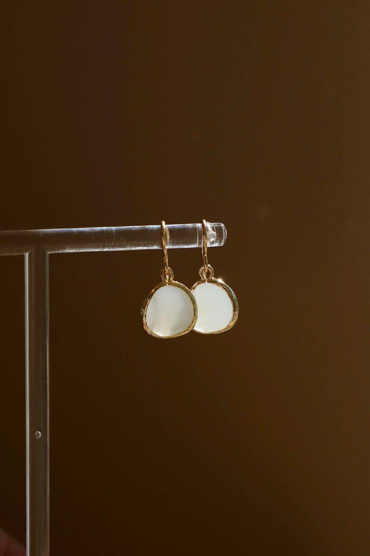 White Smoke Bezel Earrings: Gold