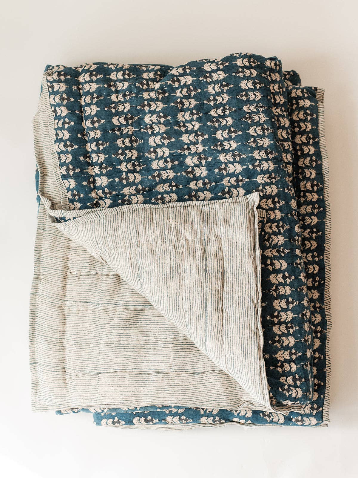 King Blossom Block Print Quilt: Stargazer