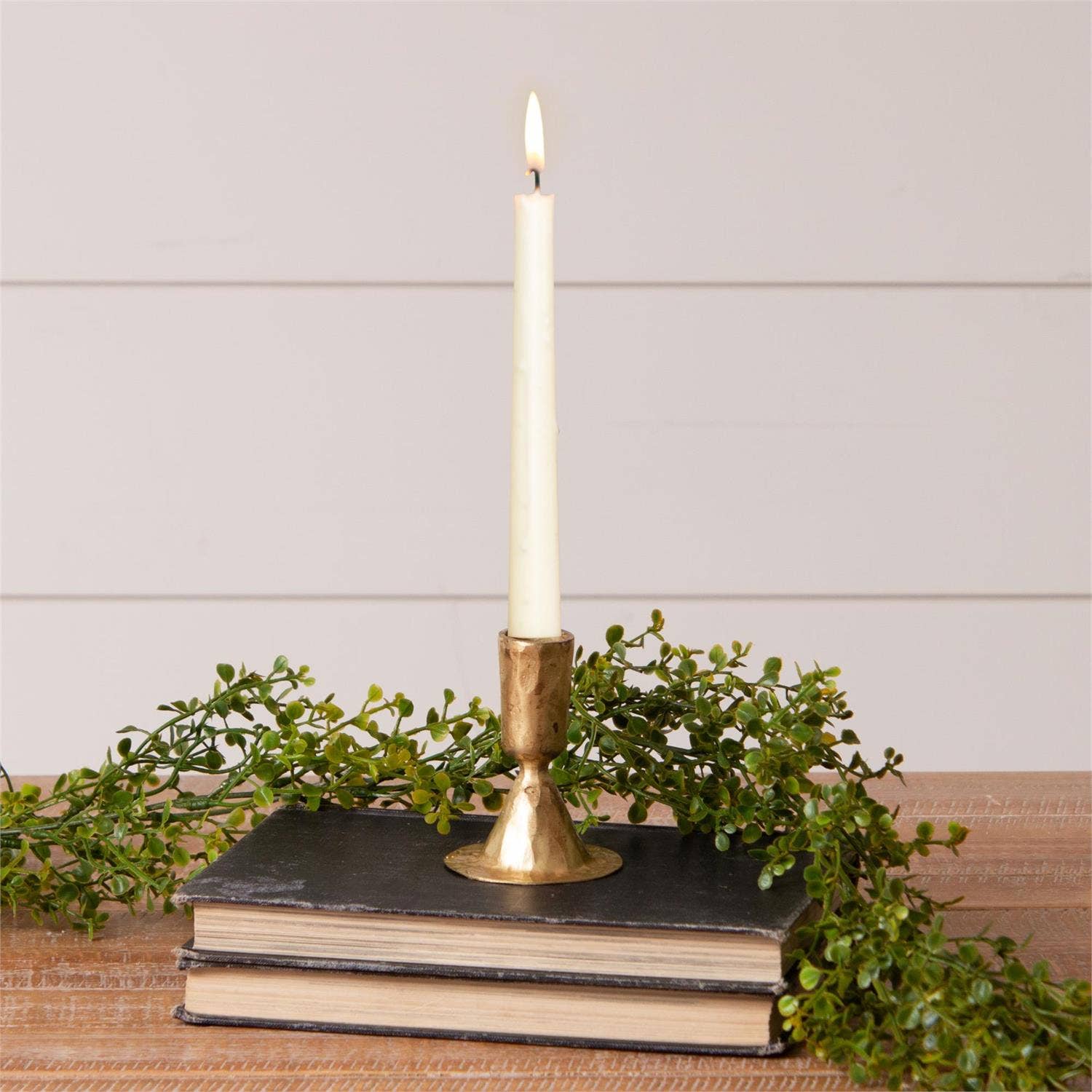 Gold Hammered Candle Holder: Set of 4