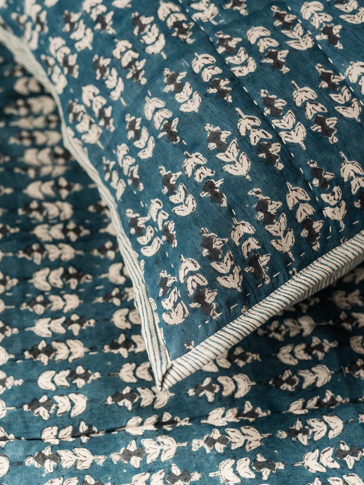 King Blossom Block Print Quilt: Stargazer