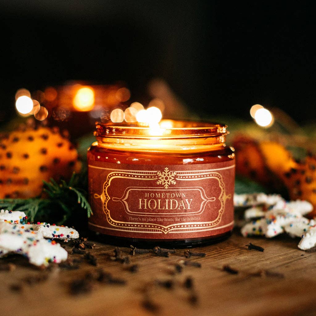 Hometown Holiday Candle: 16 oz