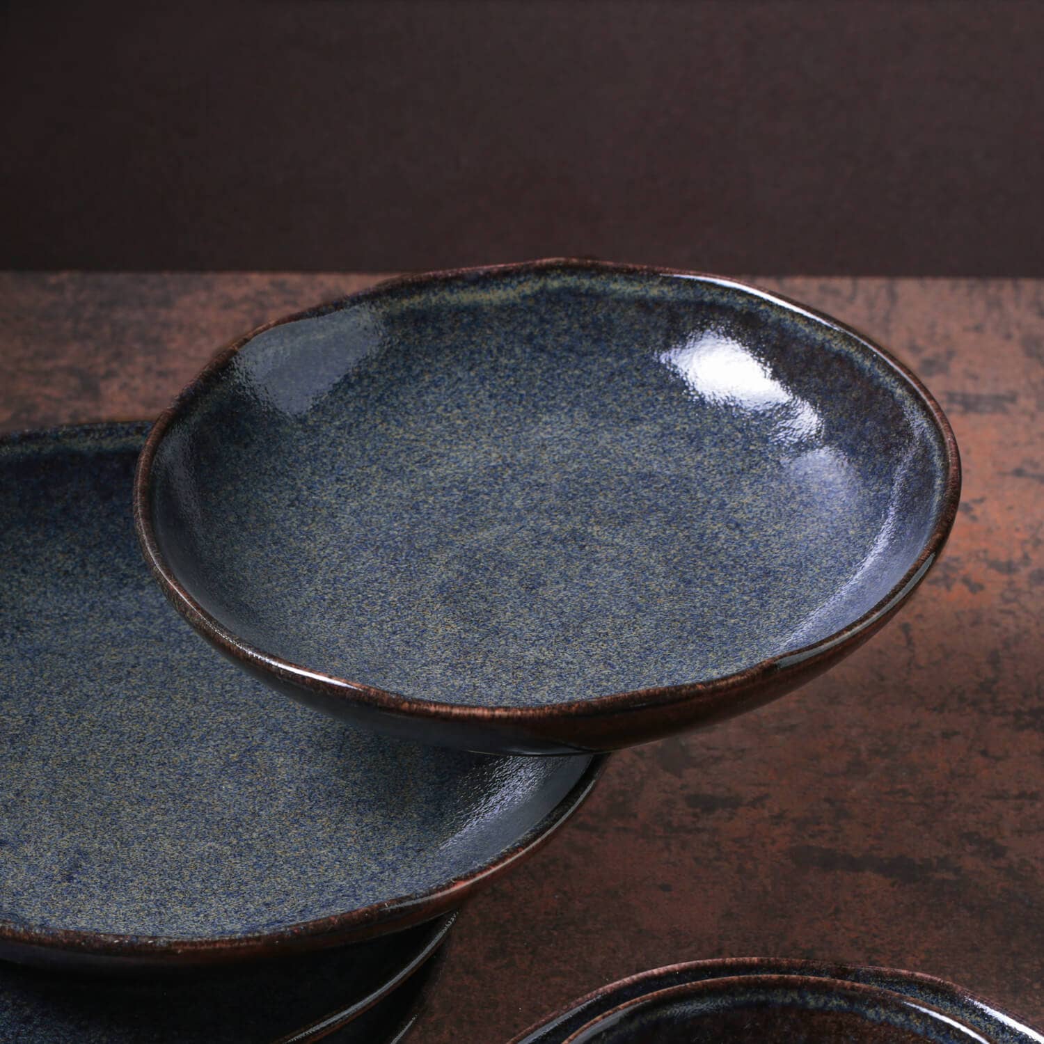 Stoneware Salad Bowl: Titanium