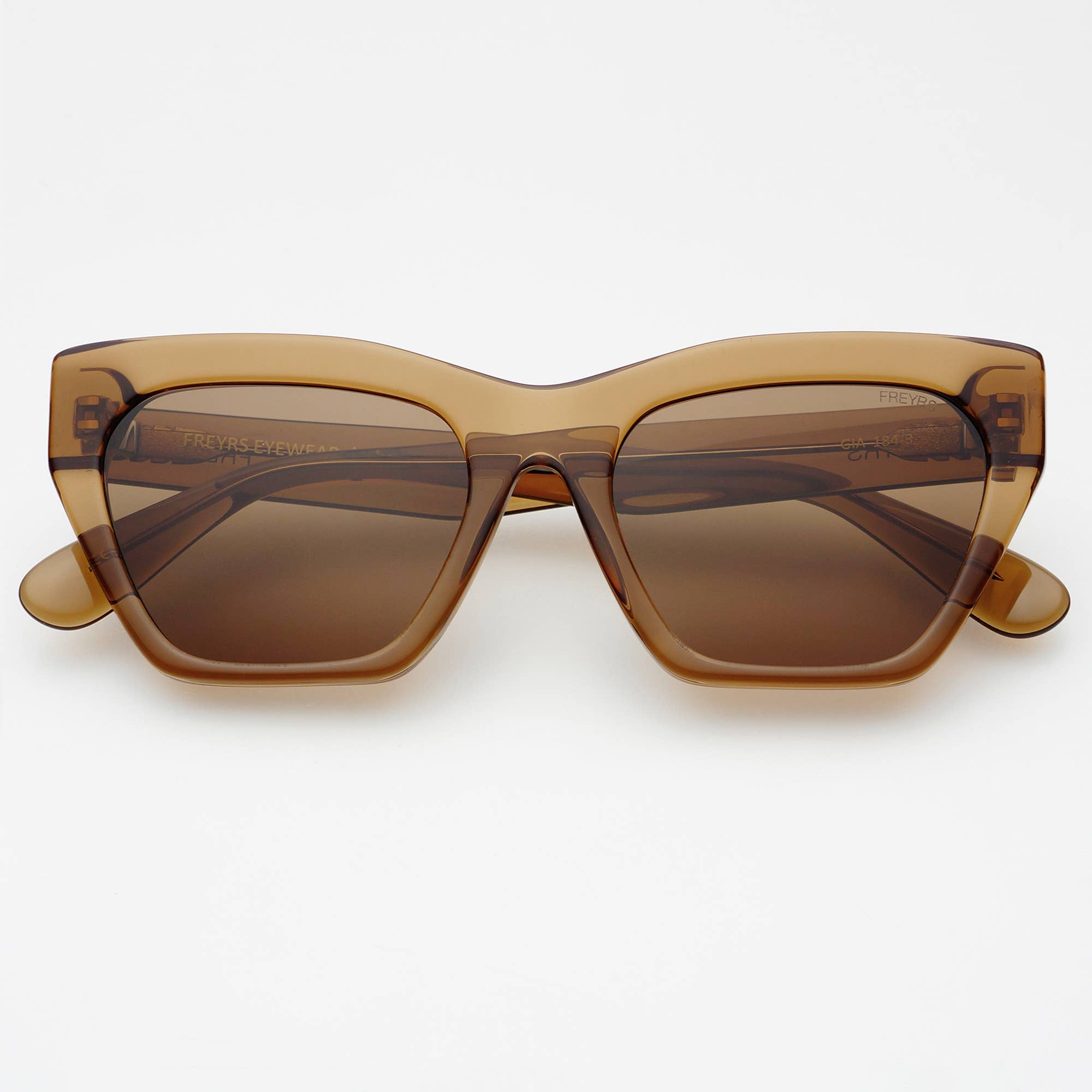 Gia Cat Eye Sunglasses: Brown